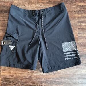 Columbia PFG Men’s Swim Trunks Black Size 36‎ USA Flag Bottle Opener 9” Inseam